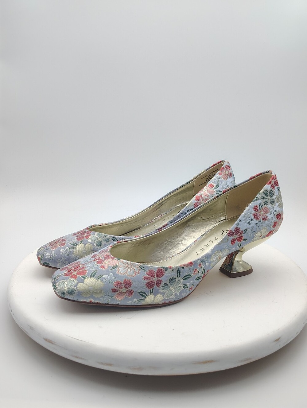 Katy Perry Floral Jacquard Square Toe Pumps With Unique Heel Design Size 9 - Picture 4 of 13